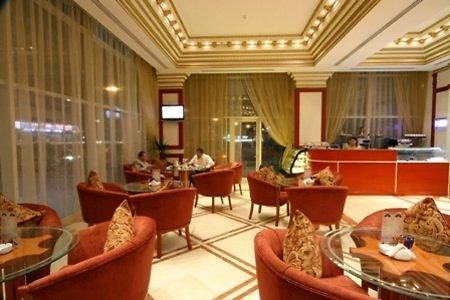 Emirates Palace Hotel Suites Sardzsa Étterem fotó